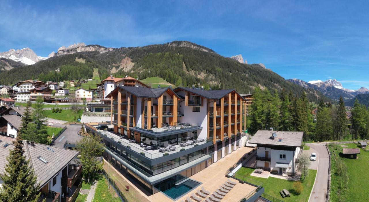 Ciampedie Luxury Alpine Spa Hotel 维哥迪法萨 外观 照片