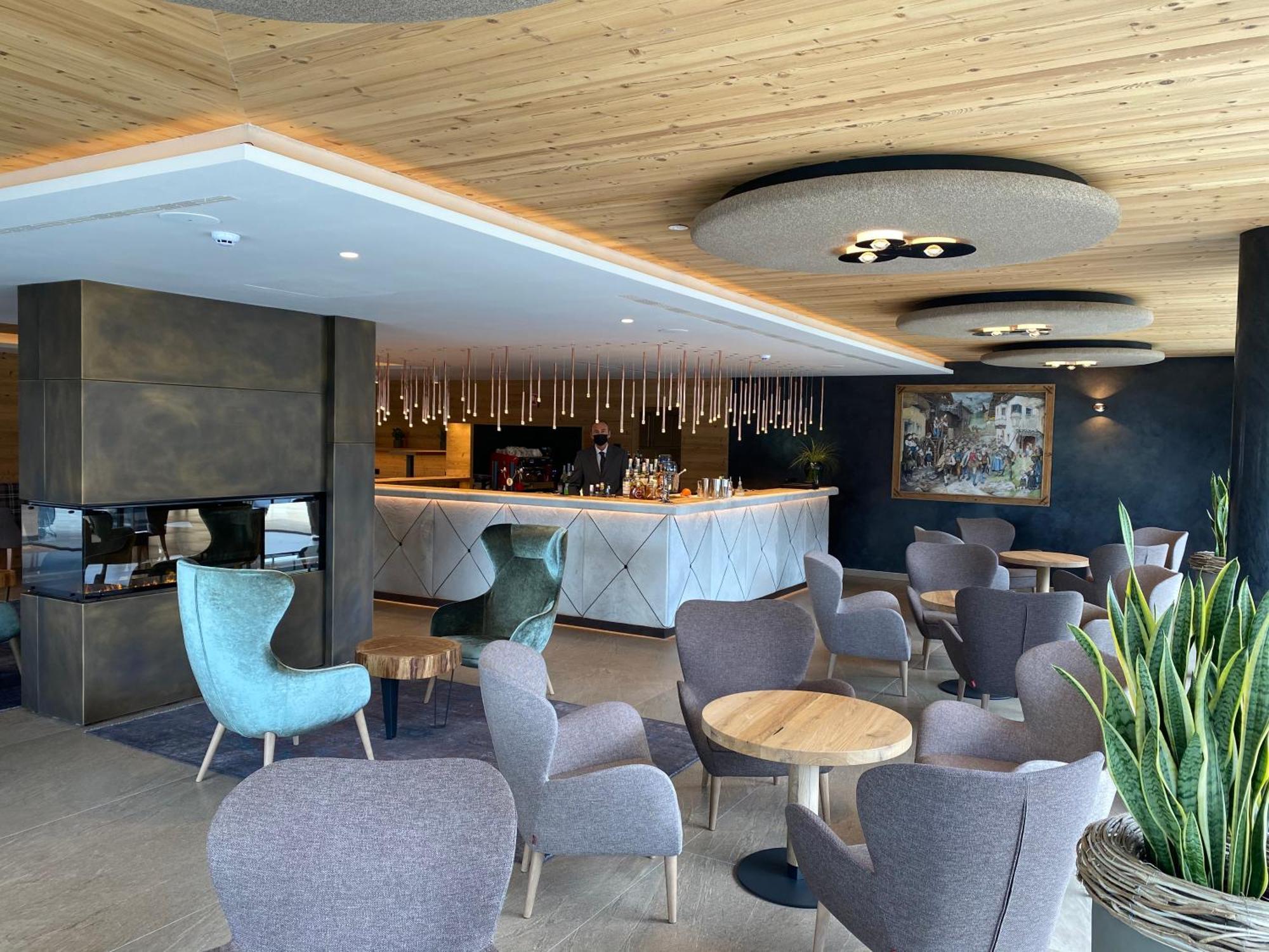 Ciampedie Luxury Alpine Spa Hotel 维哥迪法萨 外观 照片